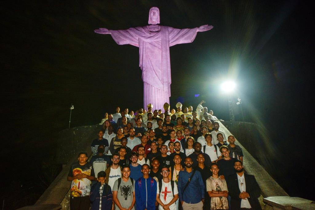 Com corações ardentes e pés a caminho, Arquidiocese do Rio de Janeiro abre o 3º Ano Vocacional da Igreja no Brasil