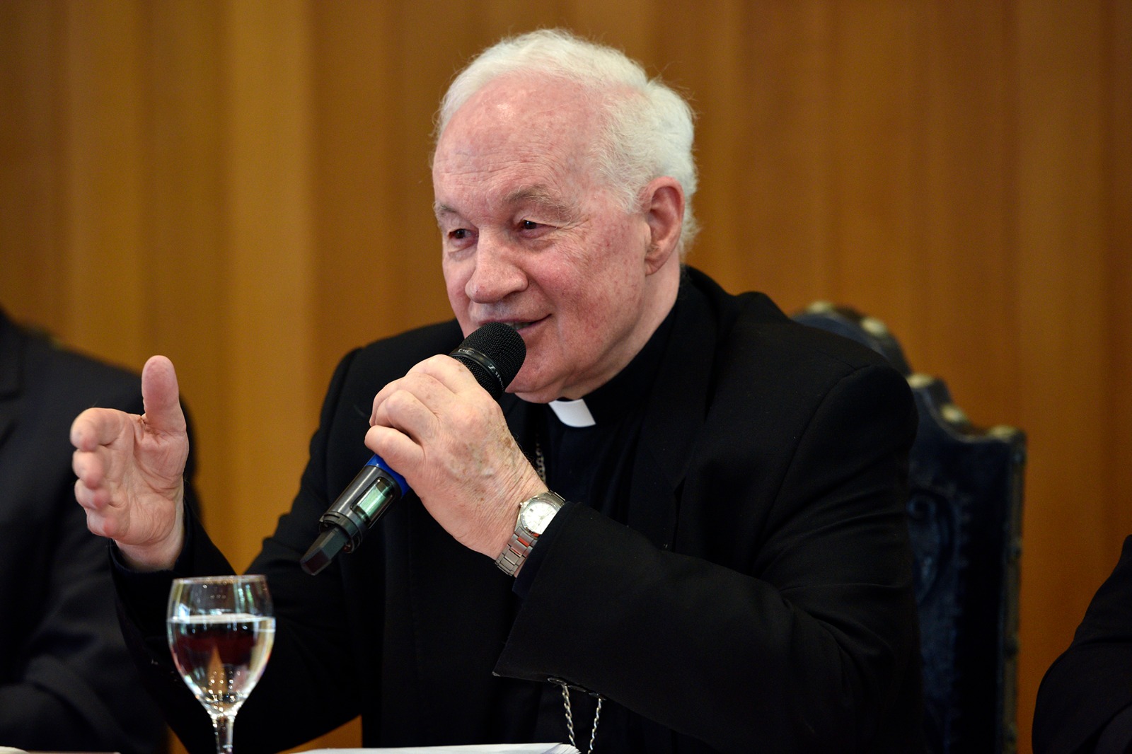 ‘Para uma teologia fundamental do sacerdócio’ é o tema de conferência ministrada pelo Cardeal Marc Ouellet na PUC-Rio