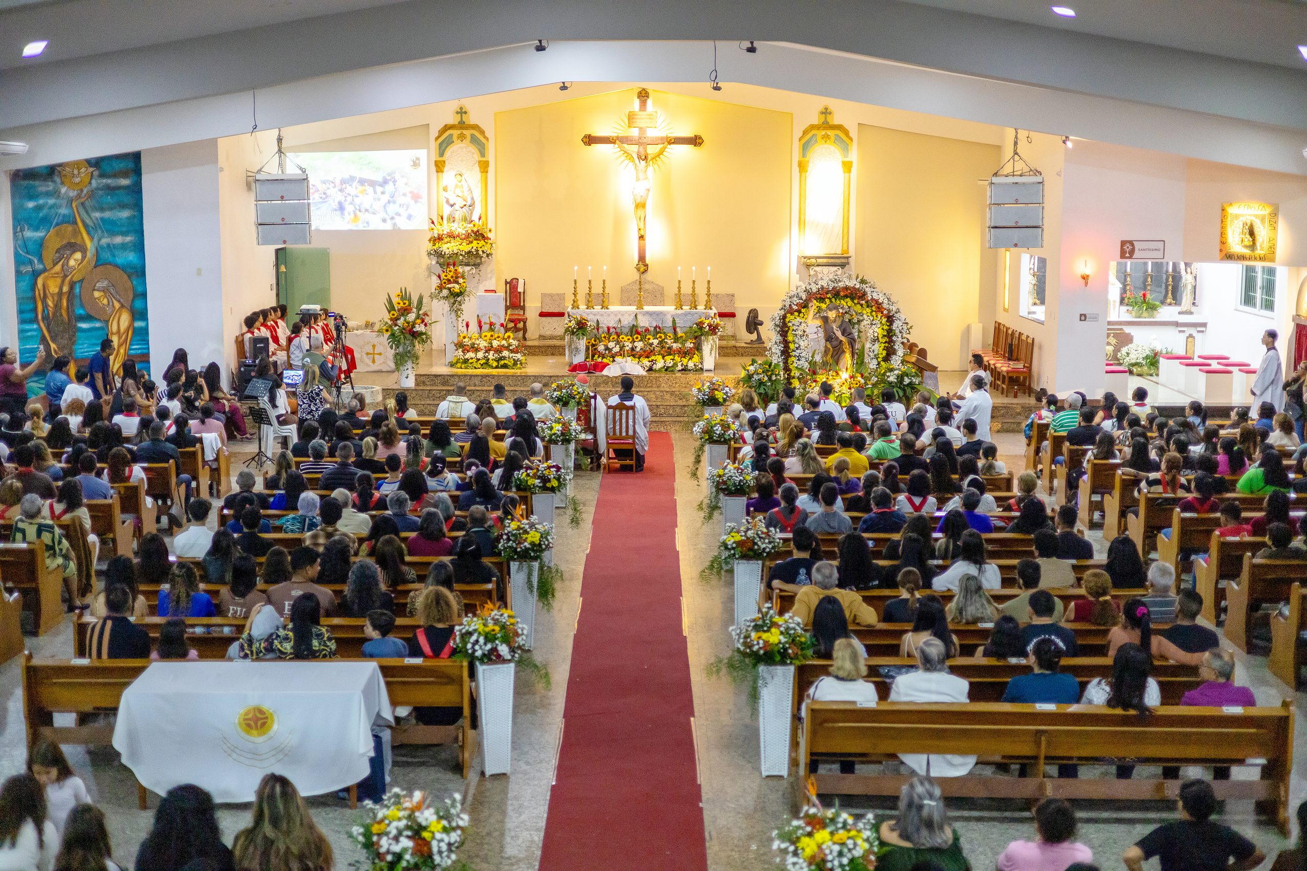 Dom Orani cria o Santuário São João Batista, no Anil, durante celebração dos 15 anos da paróquia